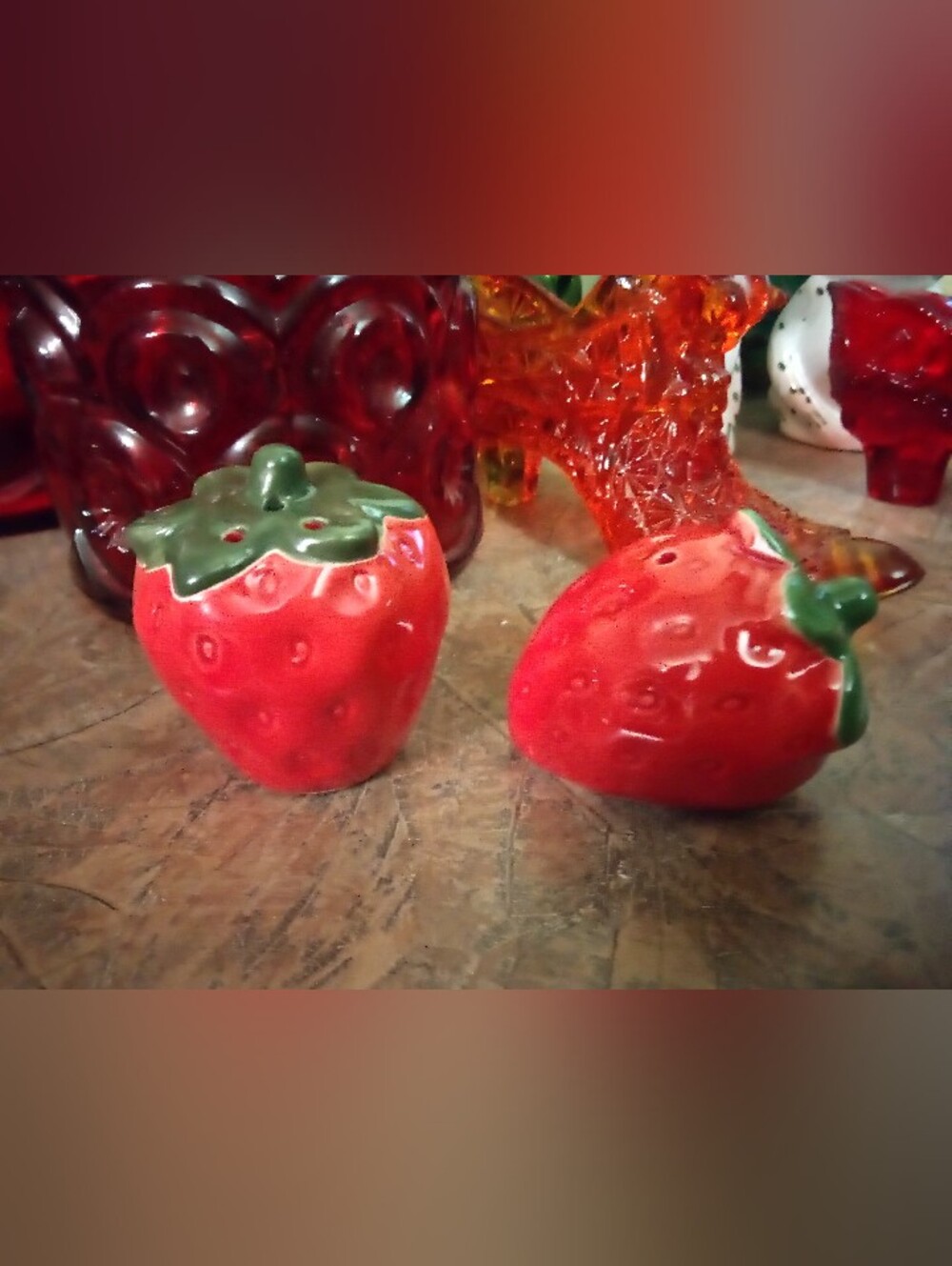 Beautiful Shiny RedCeramic Strawberry Salt & Pepper Shakers.